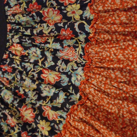 Xhilaration Floral Short Flowy Skirt XXL - Picture 2 of 4